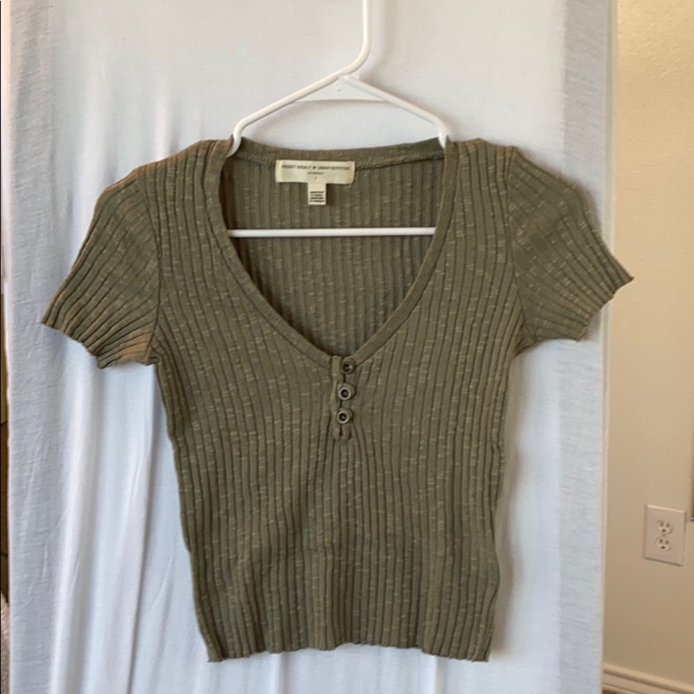 Crop top
